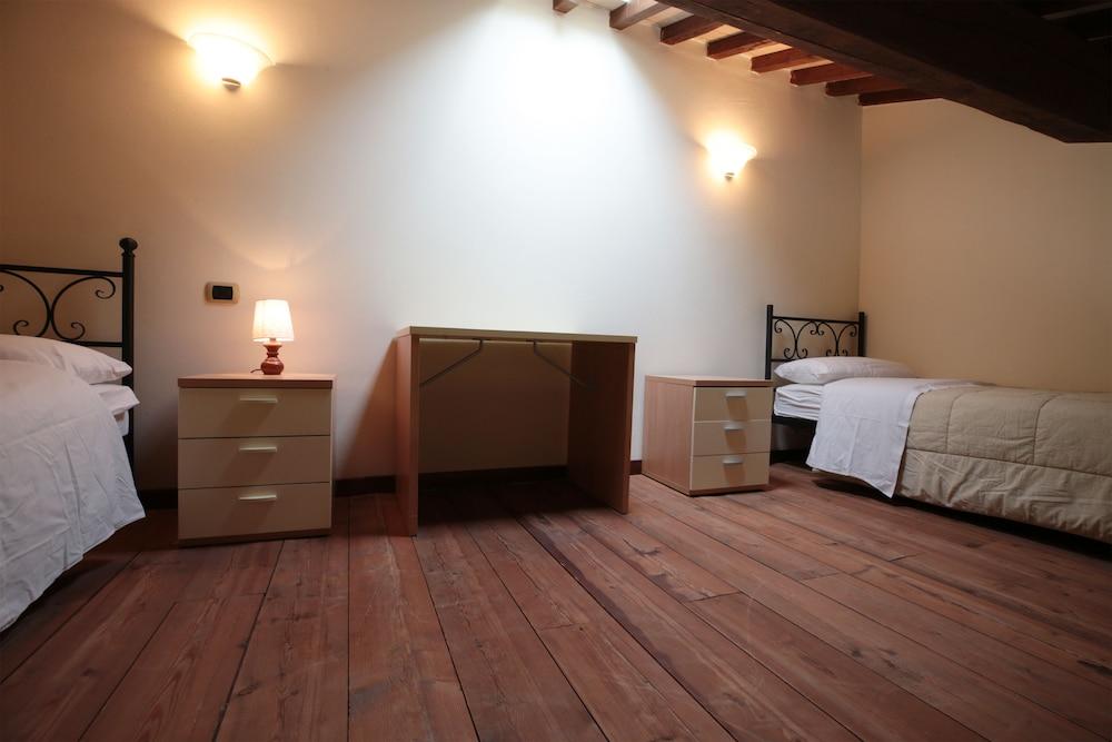 Il Castellaro Country House Перуджа Екстер'єр фото