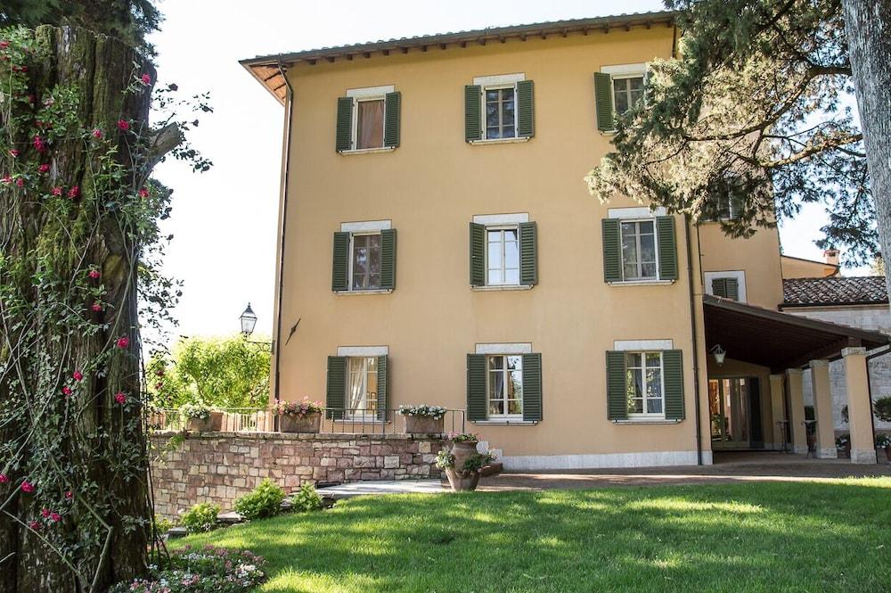 Il Castellaro Country House Перуджа Екстер'єр фото