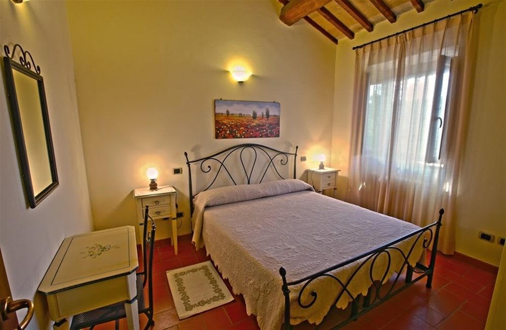 Il Castellaro Country House Перуджа Екстер'єр фото